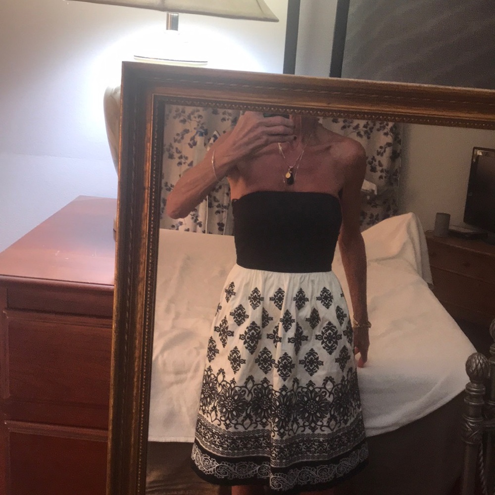 Women’s dresses